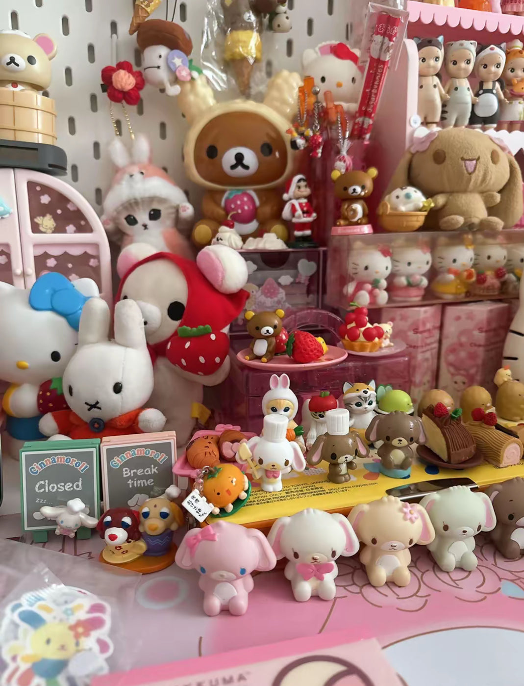 ^^Live Claims - TikTok - vinted - rare trinkets - doll - Toys^^