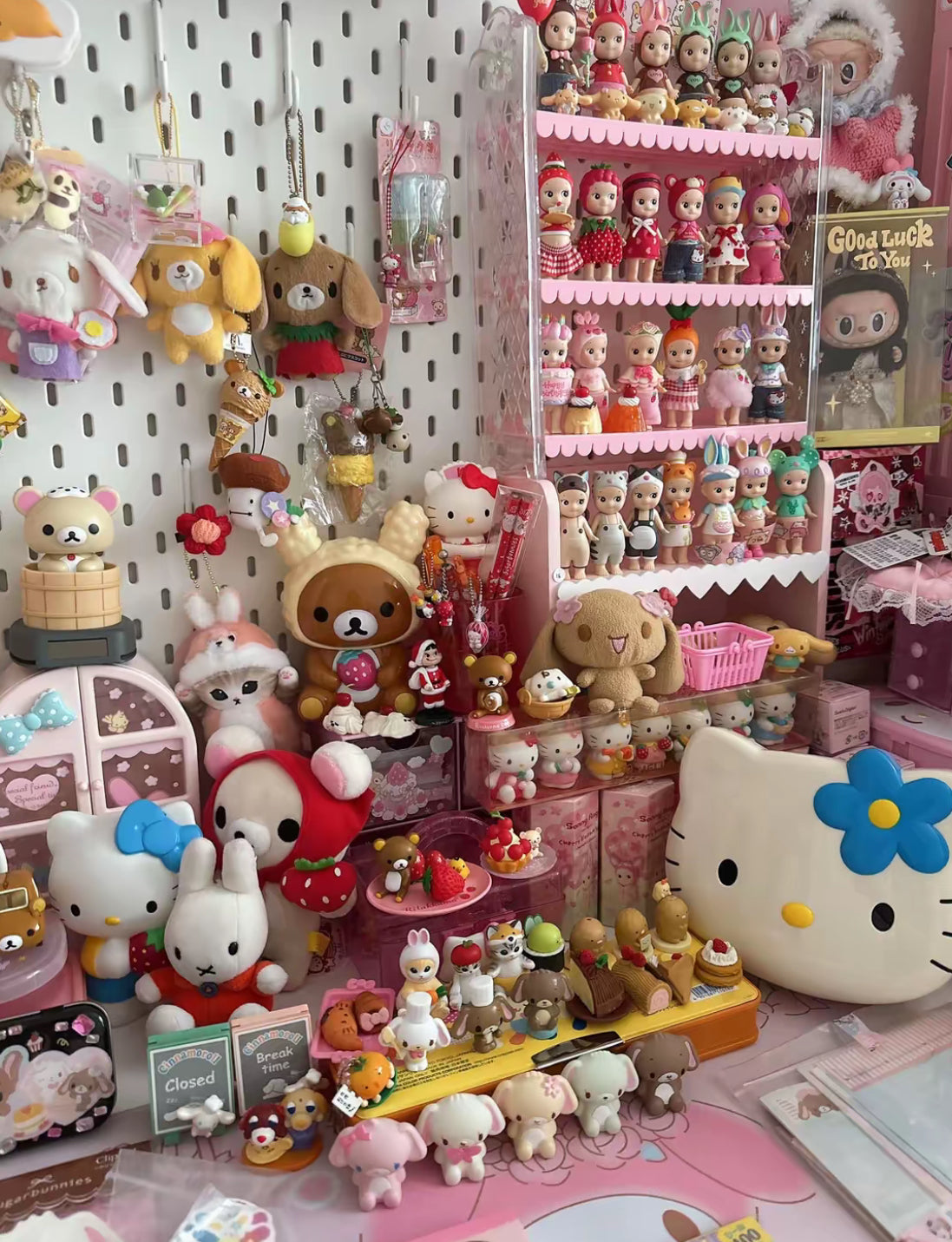 ^^Live Claims - TikTok - vinted - rare trinkets - doll - Toys^^
